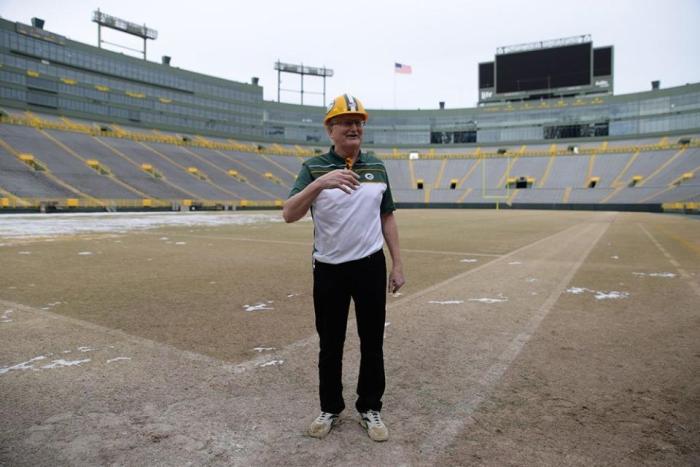 temp170214-fan-hof-44-nfl_mezz_1280_1024