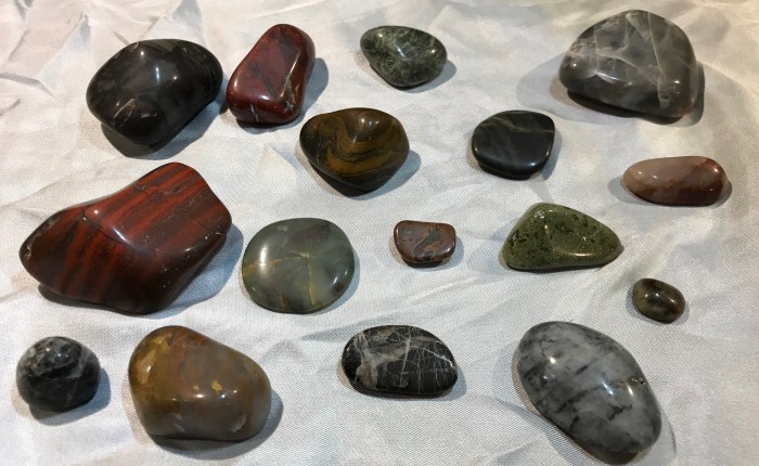 Day 677 – Thankful for the First Batch of Polished Rocks and Texas Hold ‘Em with the&nbsp;Boys